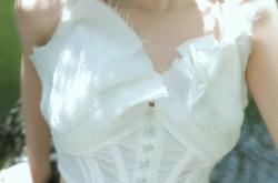 震惊！超模被曝与政商巨头私交甚密，内幕交易曝光