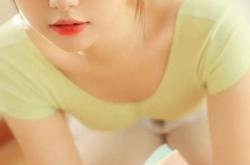 惊爆！流量小花涉嫌家暴男友，真相揭开引发网友热议