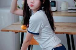 李安娜“虐待宠物”视频曝光，形象彻底崩塌！