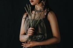 高校“招生潜规则”曝光：篡改艺术类考生成绩，院长与富商家长聊天记录成铁证