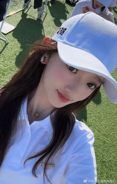 c742e96b-698a-40aa-b47e-fe783f230265.jpg c742e96b-698a-40aa-b47e-fe783f230265.jpg